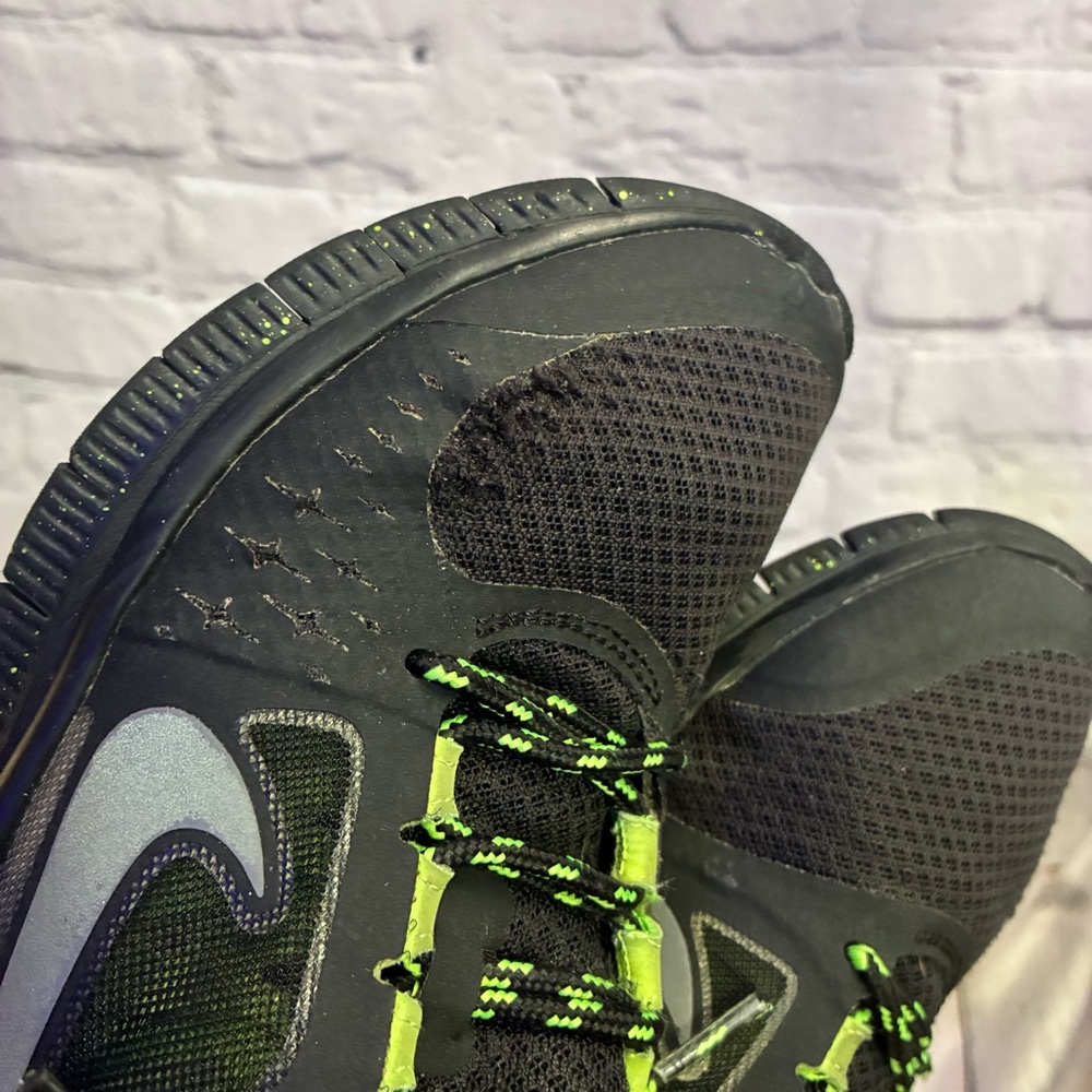 Nike Free Run 5.0 Women's Black Neon Green Pink Sneakers Shoes Size 7 574324 036 - Picture 12 of 13
